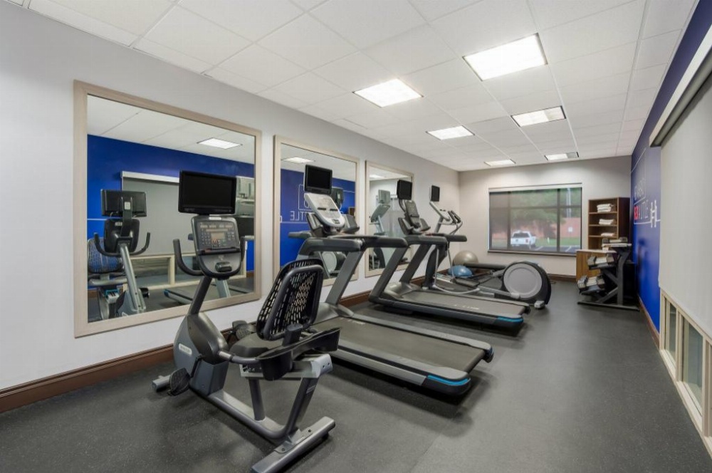 Holiday Inn Express & Suites - Lexington, an IHG Hotel Image 41