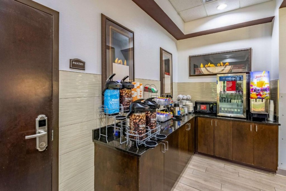 Holiday Inn Express & Suites - Lexington, an IHG Hotel Image 6